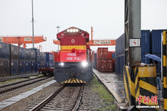 成都跨境电商发展历程_跨境电商风口下的突围之路_